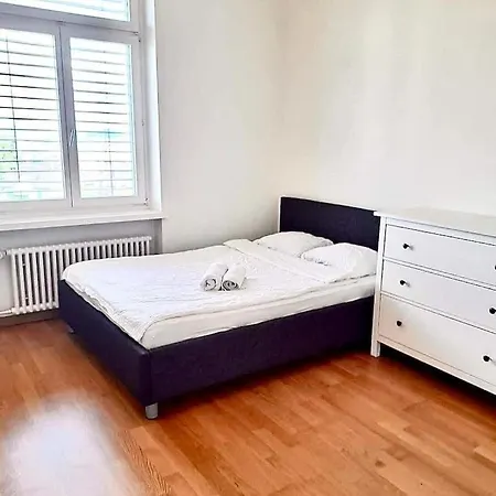 Superior With View - University110 Apartment